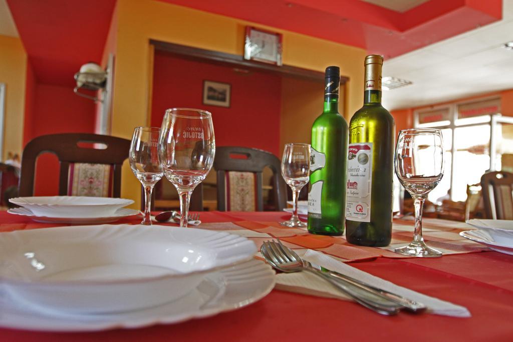 Motel Han Mostar Zewnętrze zdjęcie